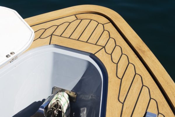 Vyva-Rapsody-Flexiteek-Teak-Reinvented-1024x692